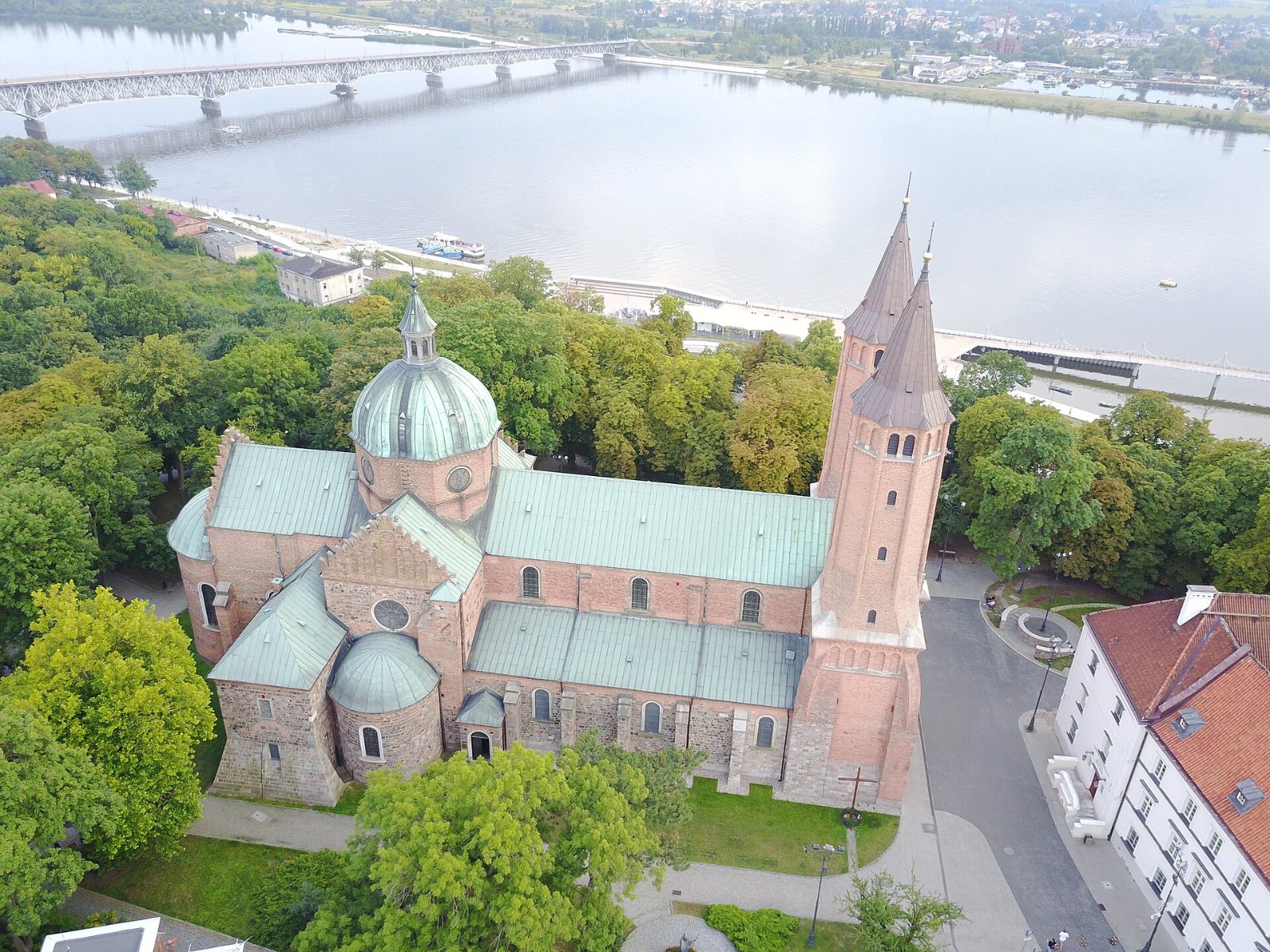 Bazylika katedralna na Wzgórzu Tumskim w Płocku